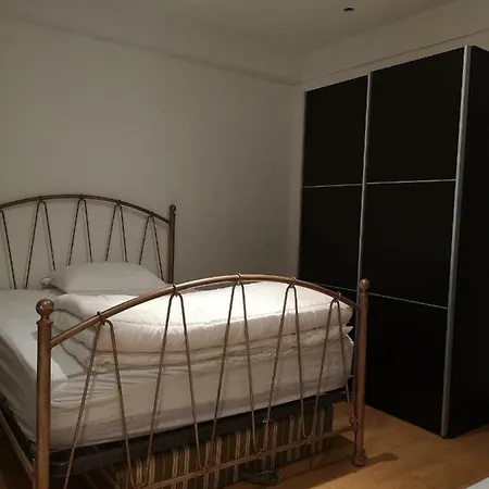 Lägenhet Loft Montréal La Cluse